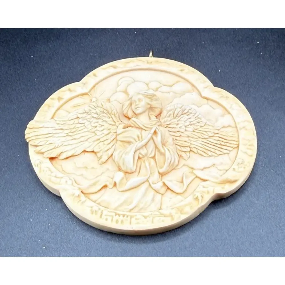 Hallmark 1991 Heavenly Angels Keepsake Christmas Ornament Series #1 No Box -Lo16